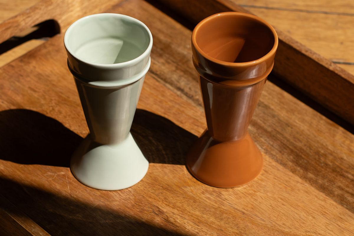 "This 1970s porcelain cup is making a big comeback." – Maison & Travaux